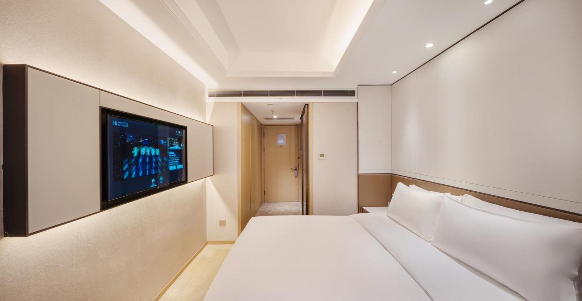 Sunshine Hotel 4*